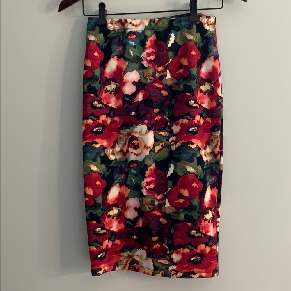 F21 Floral Skirt